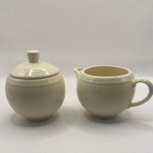 Vintage Creamy Yellow Ceramic Creamer and Lidded Sugar Bowl Set